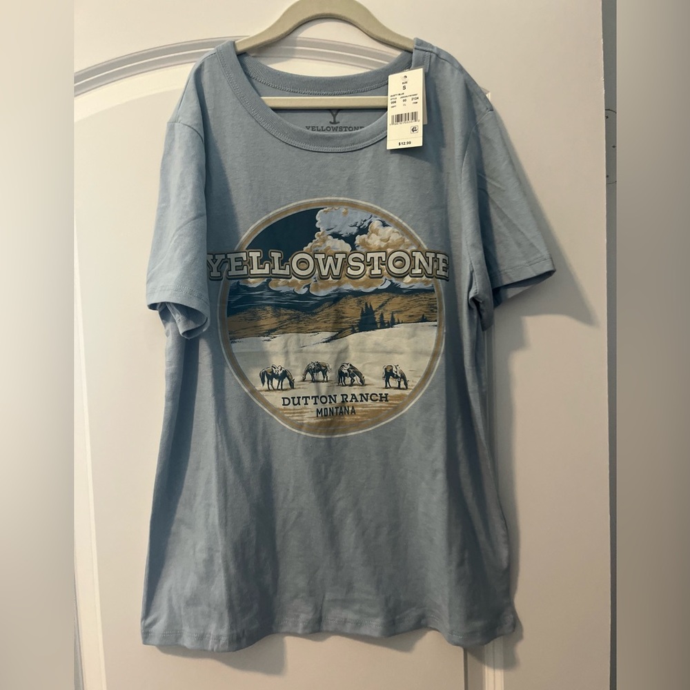 Oversized Target Graphic Tee (Size S) (NEW WITH TAGS)